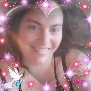 Meet your Posher, Dina